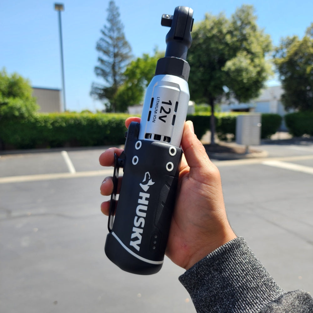 12 Volt 3/8 Drive Cordless Ratchet 12 Volt 3/8 Drive Cordless Ratchet